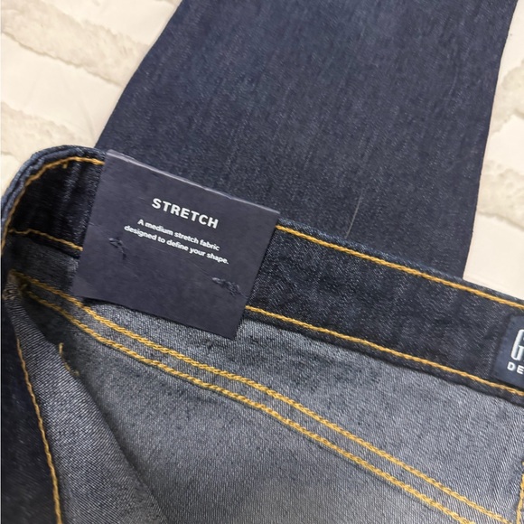 GAP Women's Deep Indigo Skinny Jeans - Picture 6 of 14